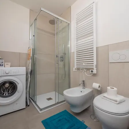I-host Flat - Chieti 2 Διαμέρισμα *