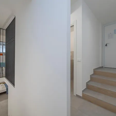 I-host Flat - Chieti 2 * Μιλάνο